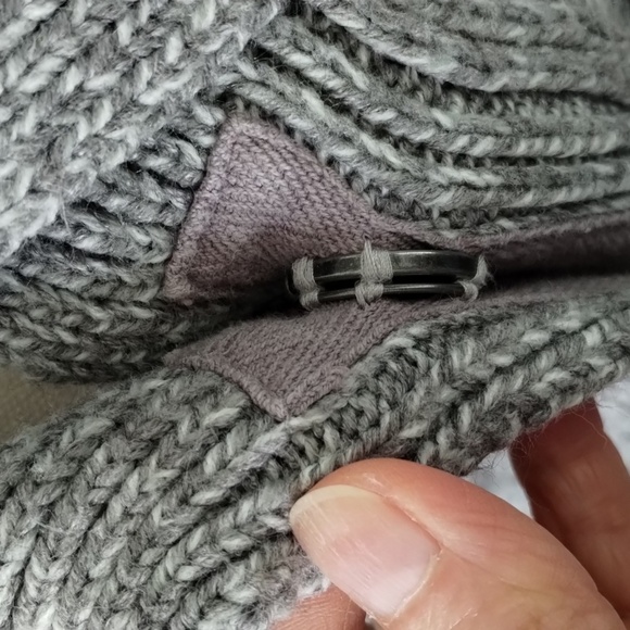 St. Johns Bay women's large vintage cable knit sweater gray large collar pockets - Picture 4 of 13